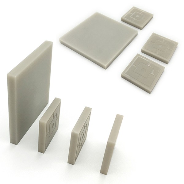 Aluminum nitride ceramic plate