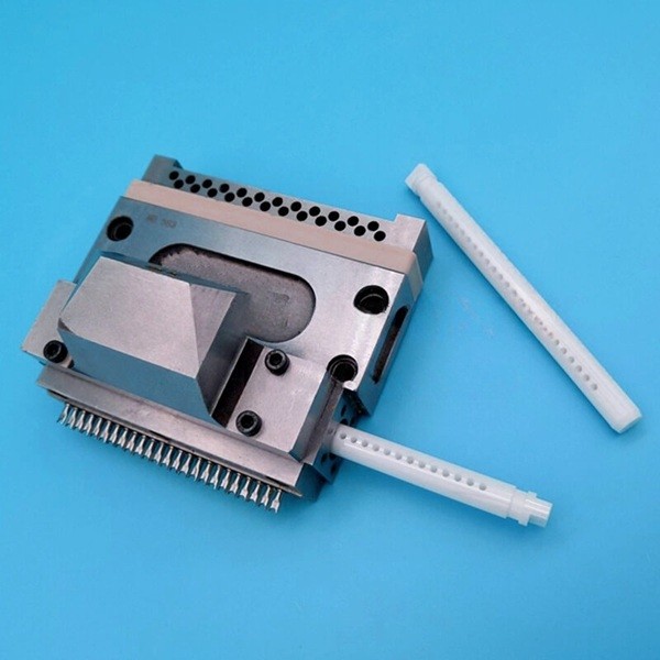 Ceramic Manifold Valve Core & Valve