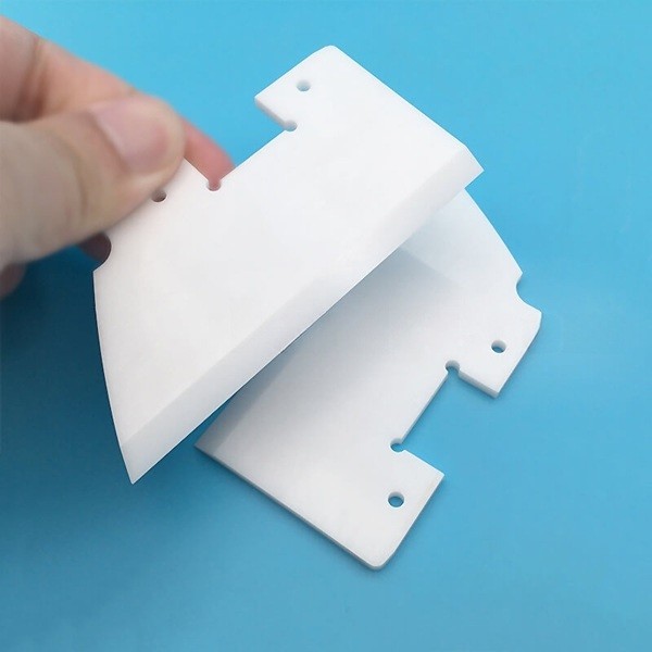 Trapezoidal Zirconia Blade Customized