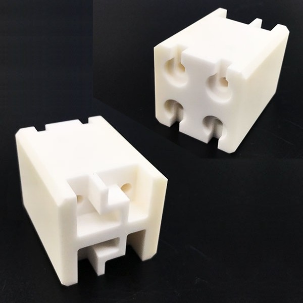 Alumina Ceramic Components