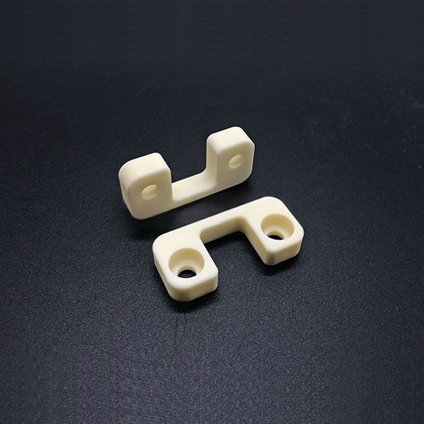 Alumina Ceramic Components