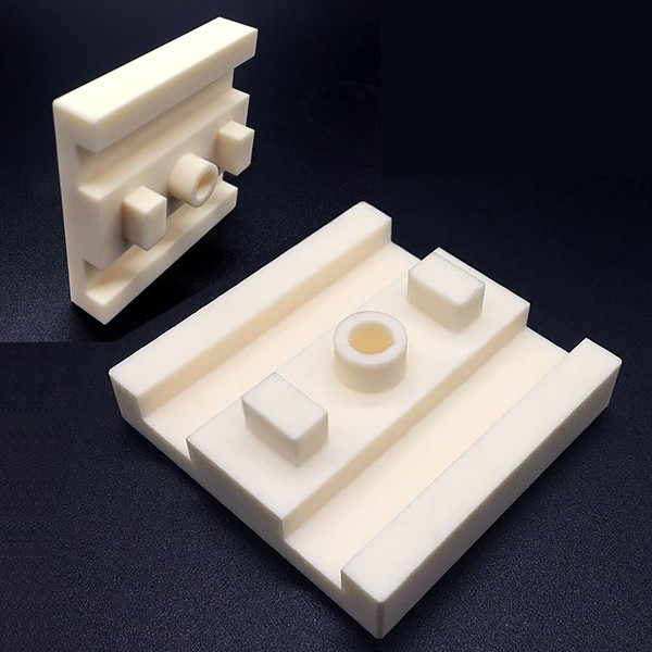 Alumina Ceramic Components